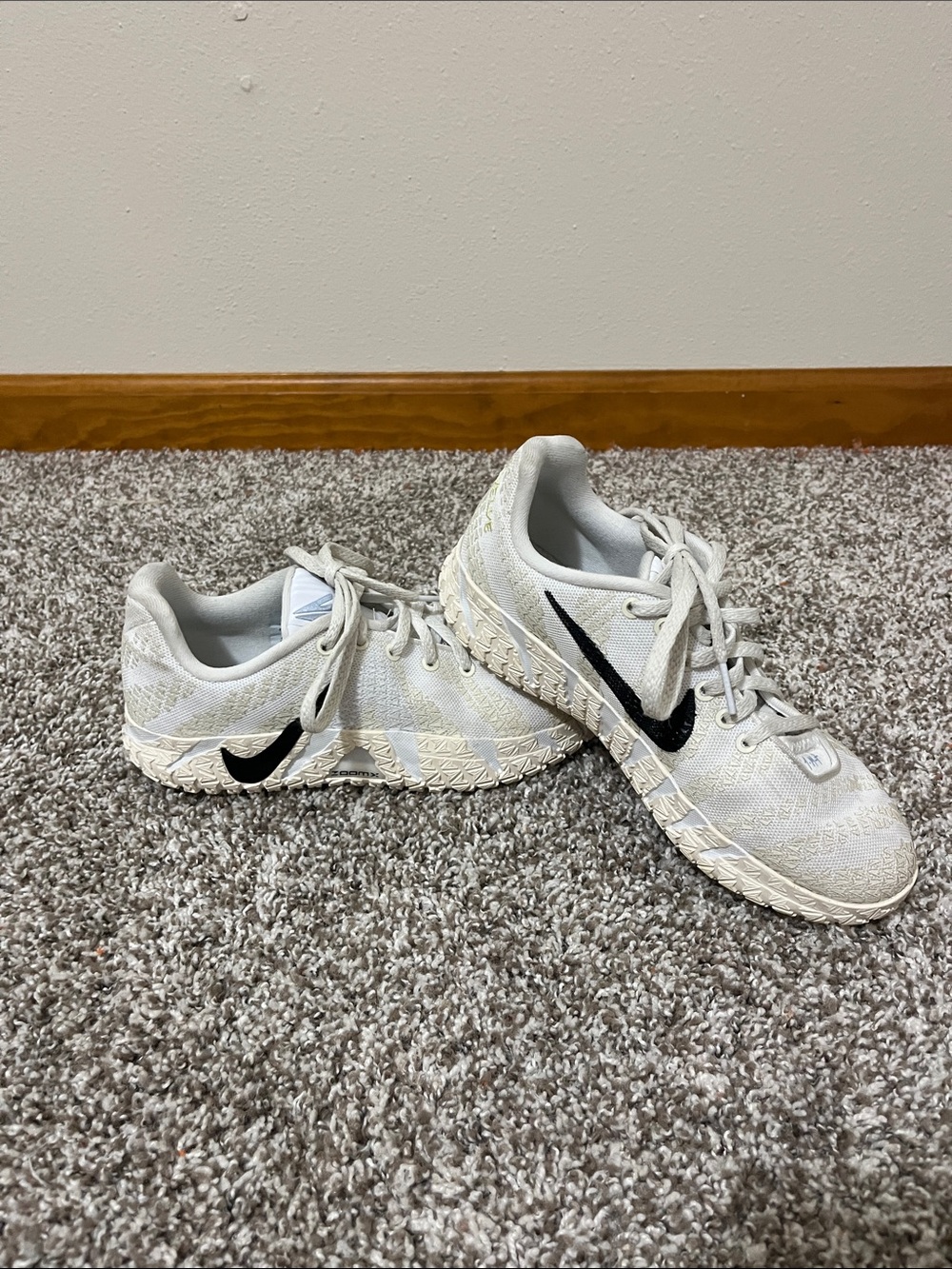 Nike kids Ja 3 size 4